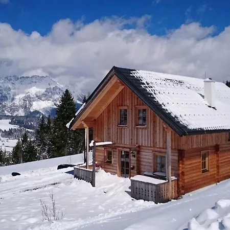 Huttendorf Dachsteinblick - Ski In Ski Out Chalet